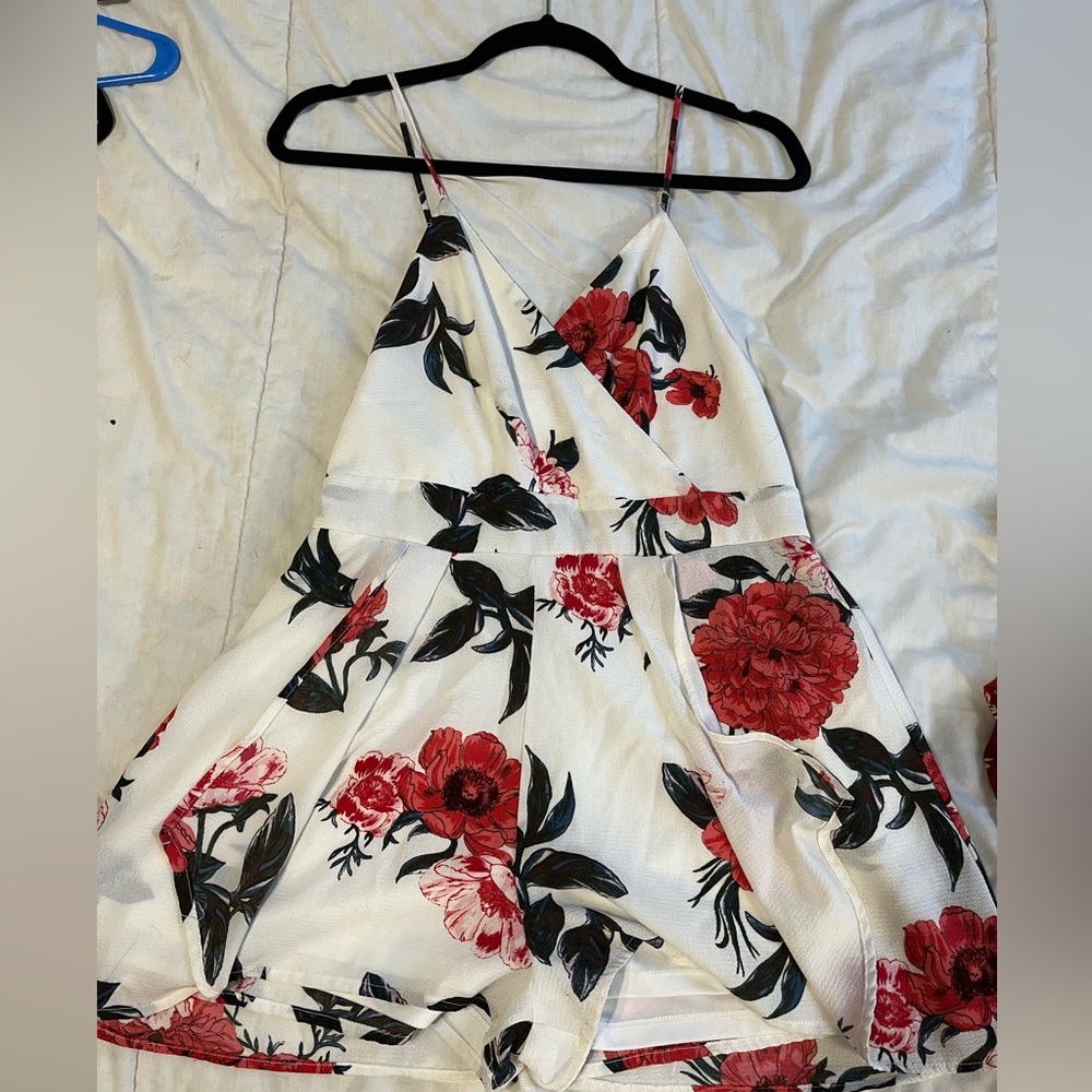 Flower dress/short romper; Size L; only worn once.